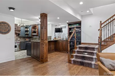 24 Williamsburg Estates Drive, Town and Country, MO 63131 - Photo 45