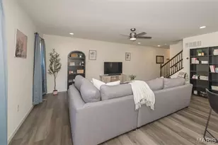 111 Deer Grv Ct, Saint Peters, MO 63376 - Photo 9