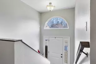 5641 Hawks Landing Dr, Hillsboro, MO 63050 - Photo 3