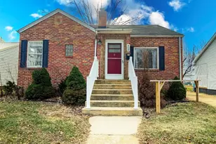 408 E Washington Ave, Robertsville, MO 65066 - Photo 1