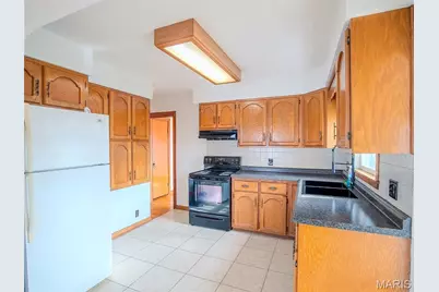 408 E Washington Avenue, Robertsville, MO 65066 - Photo 5