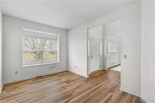 3908 Jost Farm Way, Florissant, MO 63034 - Photo 7