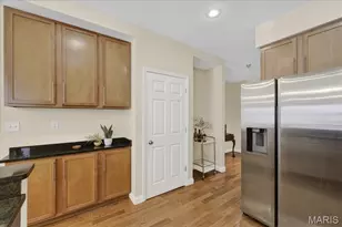 4317 Maryland Ave, Saint Louis, MO 63108 - Photo 7