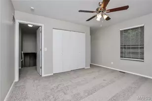 110 El Perro Dr, Saint Peters, MO 63376 - Photo 9