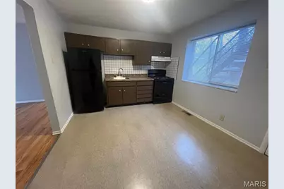 255 Chambers #A, Riverview, MO 63137 - Photo 3