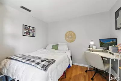 2416 S 12th Street #A, Saint Louis, MO 63104 - Photo 9