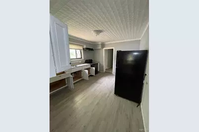 435 Adrian Drive, Saint Louis, MO 63137 - Photo 25