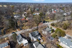 210 Jefferson Rd, Webster Groves, MO 63119 - Photo 57