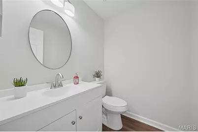 709 Ginger Wood Court, Ballwin, MO 63021 - Photo 9