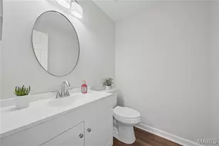 709 Ginger Wood Ct, Ballwin, MO 63021 - Photo 9