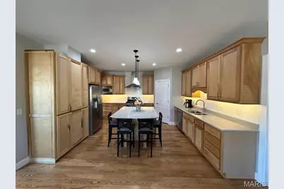 1733 W Woodbine Avenue, Kirkwood, MO 63122 - Photo 9