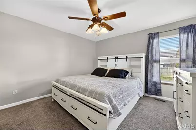 617 Sundance Drive, O'Fallon, MO 63368 - Photo 9