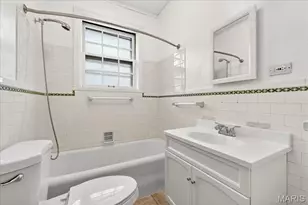 7224 Pershing Ave, University City, MO 63130 - Photo 23