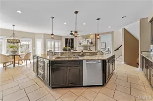 12932 Sunset Bluff Ct, Saint Louis, MO 63127 - Photo 19