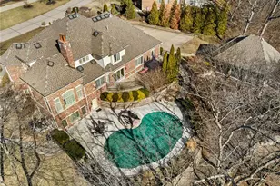 12932 Sunset Bluff Ct, Saint Louis, MO 63127 - Photo 3