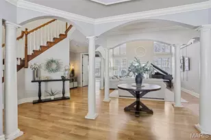 1002 Chesterfield Forest Dr, Wildwood, MO 63005 - Photo 9