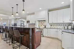 1002 Chesterfield Forest Dr, Wildwood, MO 63005 - Photo 19