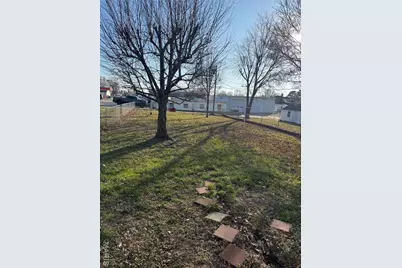 406 E Washington Avenue, Robertsville, MO 65066 - Photo 3