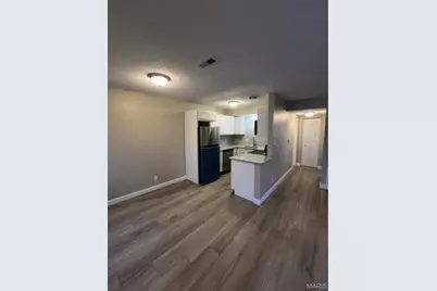 1922 Gascony Parc Drive #1922, Lake Saint Louis, MO 63367 - Photo 3