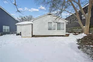 10310 Anzeiger Ave, Frontenac, MO 63131 - Photo 23