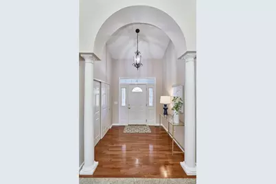 608 Geiser Brook Court, Lake Saint Louis, MO 63367 - Photo 5