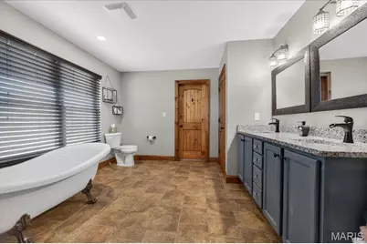 1985 Heritage Farms Drive, Pacific, MO 63069 - Photo 19