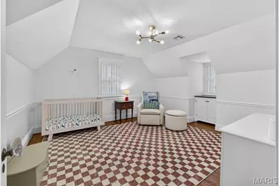 1 Clermont Lane, Ladue, MO 63124 - Photo 33