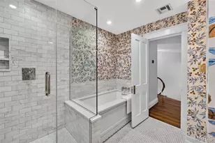 1 Clermont Ln, Ladue, MO 63124 - Photo 35