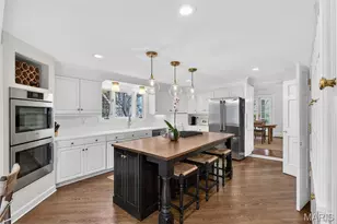 1 Clermont Ln, Ladue, MO 63124 - Photo 19