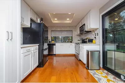 2721 Heritage Landing, Saint Charles, MO 63303 - Photo 11