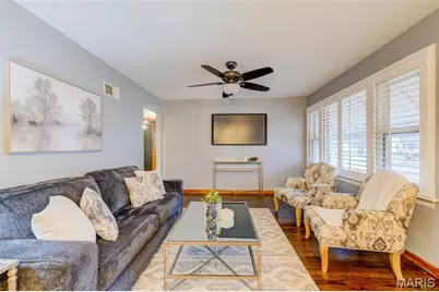 630 Saint Christina Lane, Florissant, MO 63031 - Photo 5