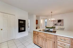 5350 Hagemann Crossing Dr, Saint Louis, MO 63128 - Photo 23