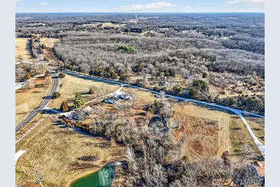 818 W Highway D, Wentzville, MO 63385 - Photo 3