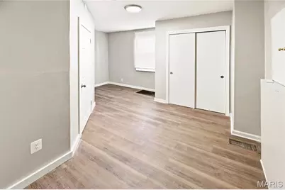 251 Wachtel Avenue, Saint Louis, MO 63125 - Photo 11