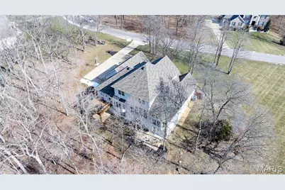 9736 Avondale Hills Lane, Wentzville, MO 63385 - Photo 43