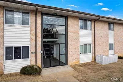 10117 Sakura Drive #F, Saint Louis, MO 63128 - Photo 1