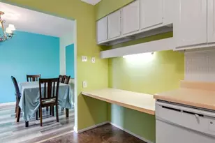 10117 Sakura Dr, Saint Louis, MO 63128 - Photo 17