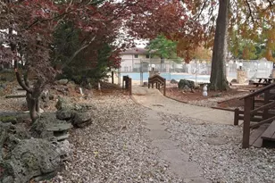 10117 Sakura Dr, Saint Louis, MO 63128 - Photo 33