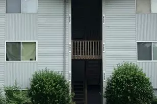 1913 Gascony Parc Dr, Lake Saint Louis, MO 63367 - Photo 1