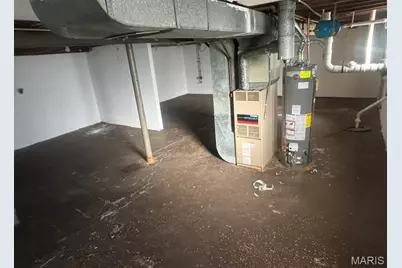 9611 Winkler Drive, Saint Louis, MO 63136 - Photo 15