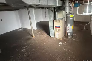 9611 Winkler Dr, Saint Louis, MO 63136 - Photo 15