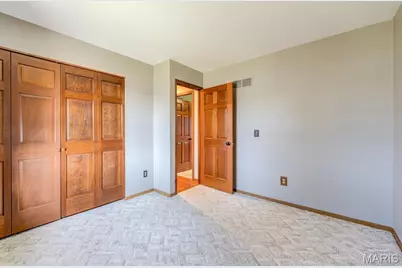 12 Voyager Drive, Saint Peters, MO 63376 - Photo 19
