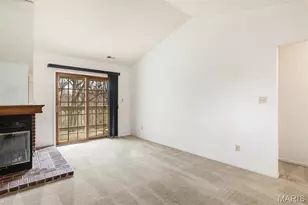 12975 Bryce Canyon Dr, Maryland Heights, MO 63043 - Photo 9