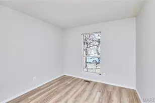 4948 Hurstborough Ct, Hazelwood, MO 63042 - Photo 19