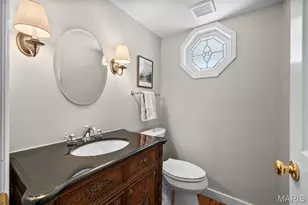 16437 Cobbleskille Dr, Chesterfield, MO 63017 - Photo 11