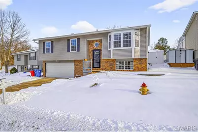 1827 Hilltop Village Lane, Imperial, MO 63052 - Photo 3