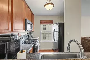 5303 Spring Creek Ln, O'Fallon, MO 63368 - Photo 9