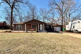 811 Taylor Ave, Farmington, MO 63640 - Photo 3