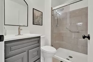 1231 Creve Coeur Crossing Ln, Chesterfield, MO 63017 - Photo 13