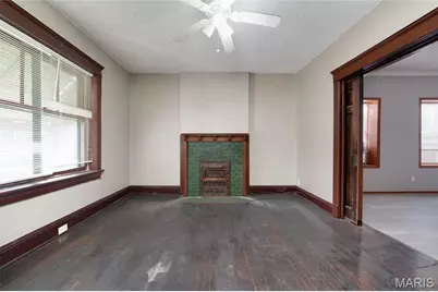 4210 E Carter Avenue, Saint Louis, MO 63115 - Photo 3